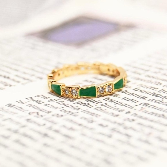 Gold Snake Scale Ring - Picture 3 of 5